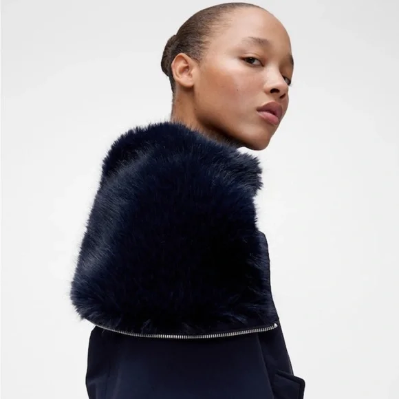 Gap Studio Faux fur lined crop bomber jacket - Picture 2 of 10